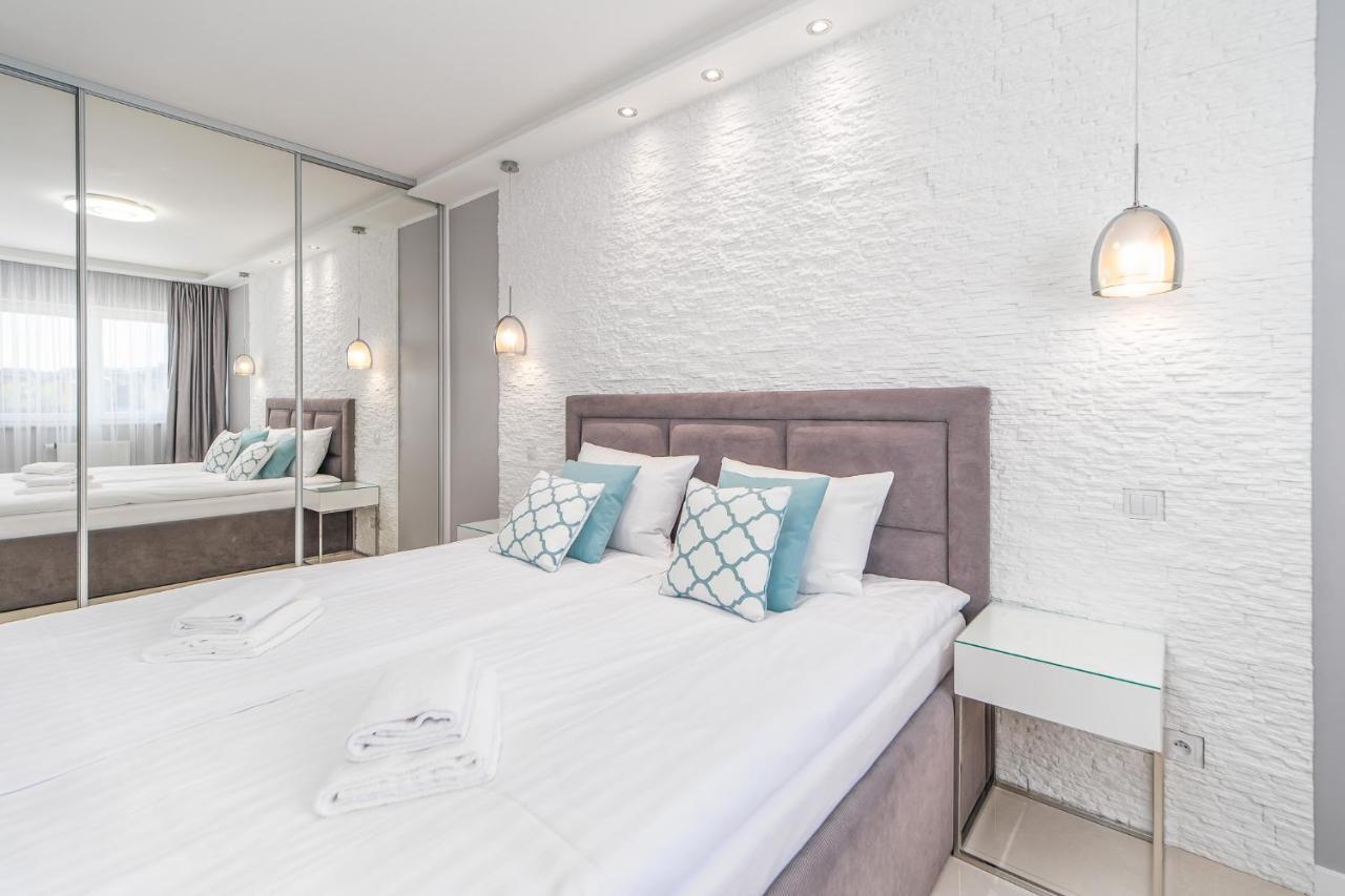 Stylish Vacation Apartment With Parking In Miedzyzdroje By Noclegi Renters Eksteriør bilde